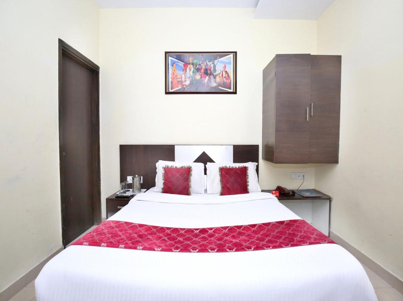 Fabhotel Star Metro Inn Amritsar Bagian luar foto