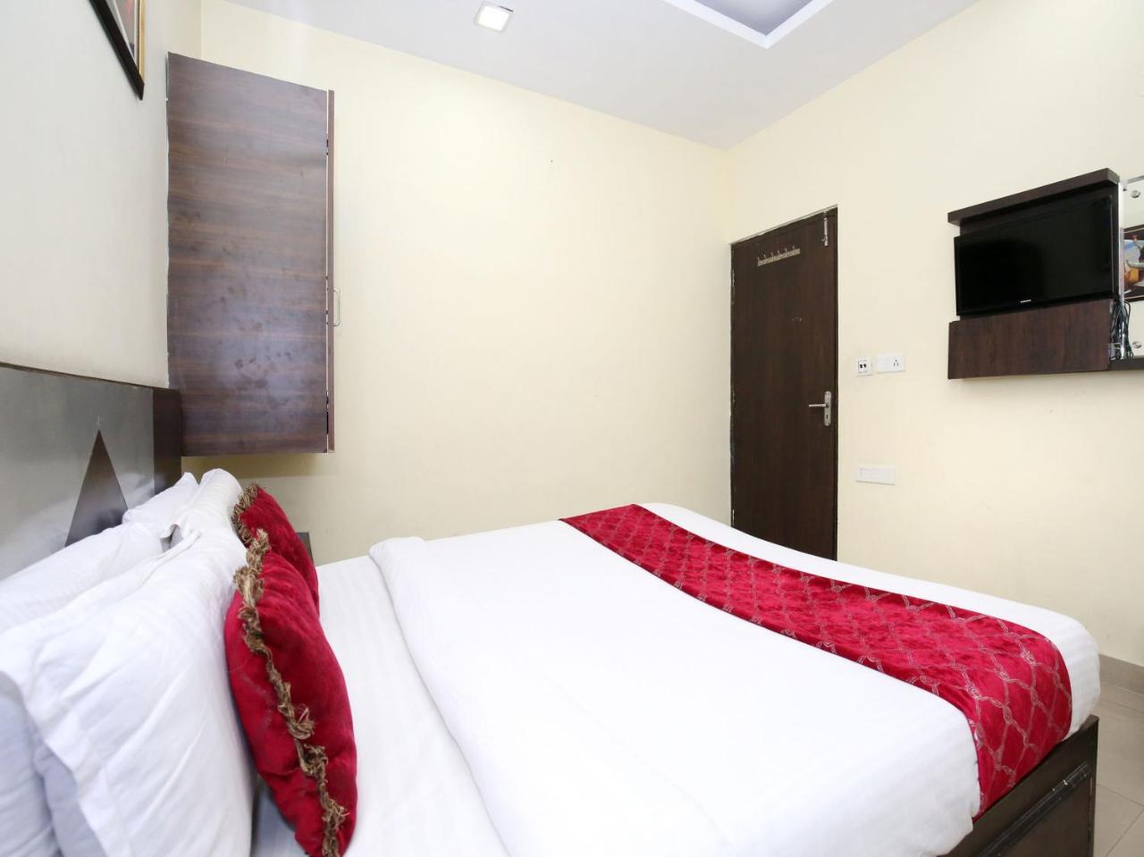 Fabhotel Star Metro Inn Amritsar Bagian luar foto